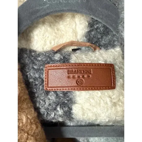 Blank NYC Vest Women’s Large Faux Shearling Colorblock Button Front CozyWoolLook - Picture 4 of 7